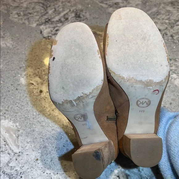 Michael Kors Brown Suede Heeled Boots Ankle Booties Size 6 - Picture 8 of 9